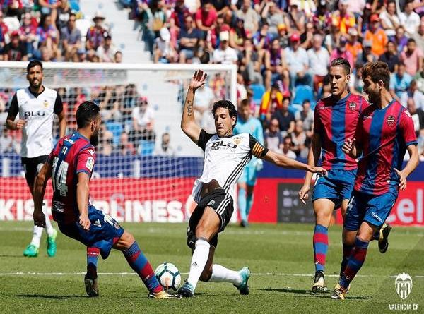 Nhận định bóng đá Huesca vs Valencia (23h30 ngày 22/5)