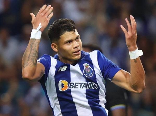 Bóng đá Anh 21/5: Evanilson trở thành mục tiêu săn đón của Tottenham