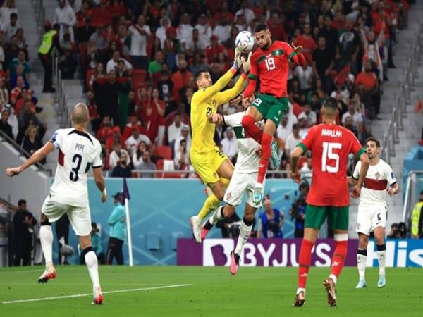 Rèn luyện cách tăng khả năng bật nhảy của cầu thủ