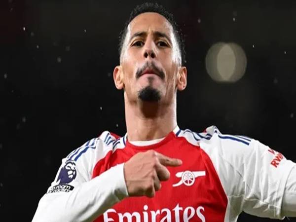 Chuyển nhượng Real: William Saliba là mồi ngon của Real