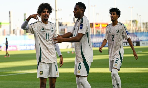 Phân định thắng thua bằng loạt luân lưu Phân định thắng thua bằng loạt luân lưu