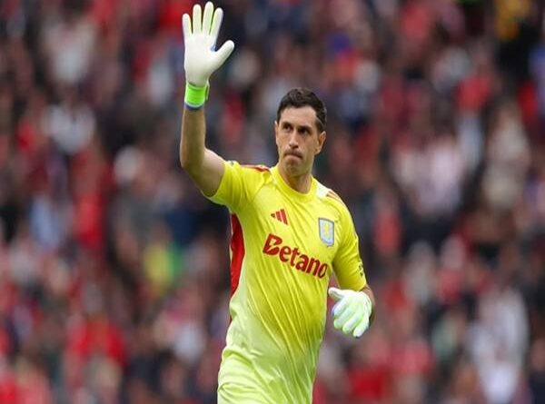 Chuyển nhượng 16/6: Martinez ưu tiên chuyển đến Man United