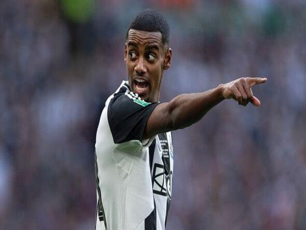 Liverpool đủ sức “phá két” vì Isak?