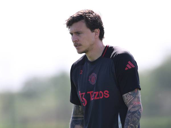 Những câu lạc bộ gắn liền với sự nghiệp của Victor Lindelof Những câu lạc bộ gắn liền với sự nghiệp của Victor Lindelof