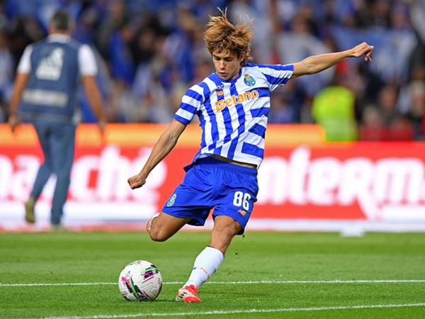 Những dấu ấn đầu tiên trong sự nghiệp của Rodrigo Mora Những dấu ấn đầu tiên trong sự nghiệp của Rodrigo Mora