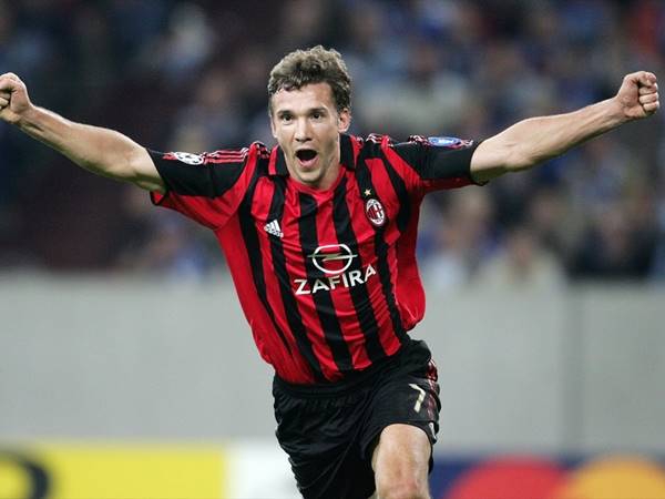 Tiền đạo của AC Milan vĩ đại nhất Tiền đạo của AC Milan vĩ đại nhất