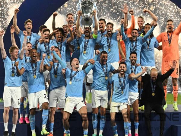 Huyền thoại các đội bóng giàu thành tích nước Anh